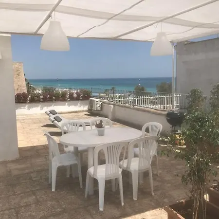 A 100Metri Dal Mare Difronte Alla Torre Saracena. Campomarino  Extérieur photo