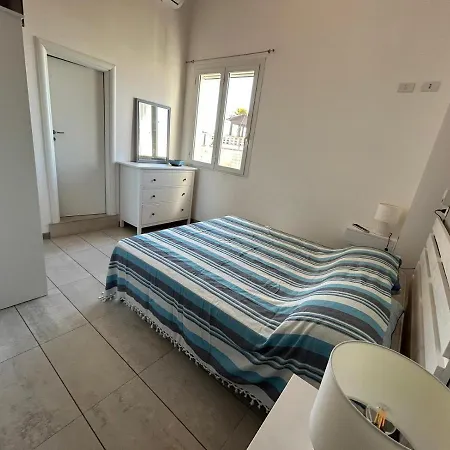 A 100Metri Dal Mare Difronte Alla Torre Saracena. Campomarino  Extérieur photo