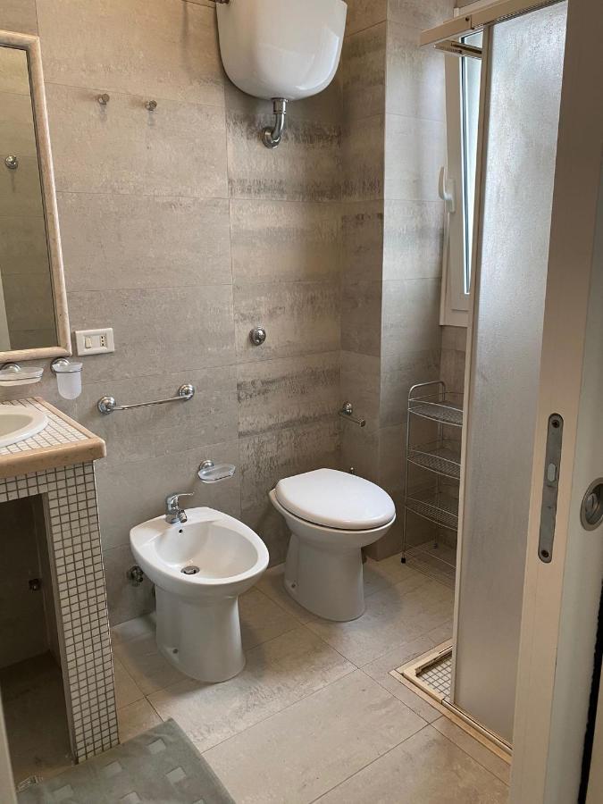 Apartment A 100metri Dal Mare Difronte Torre Saracena. *