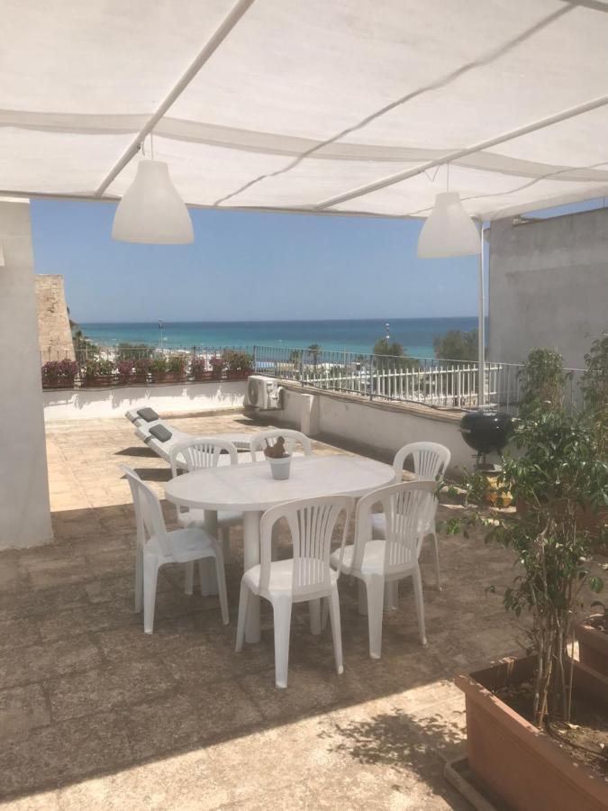 A 100metri Dal Mare Difronte Torre Saracena. * Campomarino (Taranto)